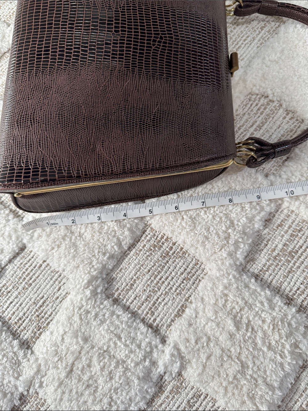 Vintage Dover Brown faux reptile Skin Frame Handbag Made in USA Top Handle Purse - Picture 9 of 9